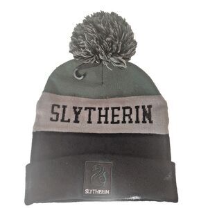 Wizarding World of Harry Potter Beanie Pom Hat Slytherin Universal Studios